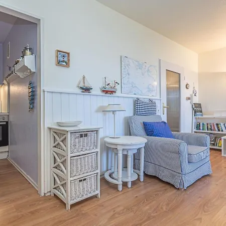 Probsteier Platz Kuestensegler *