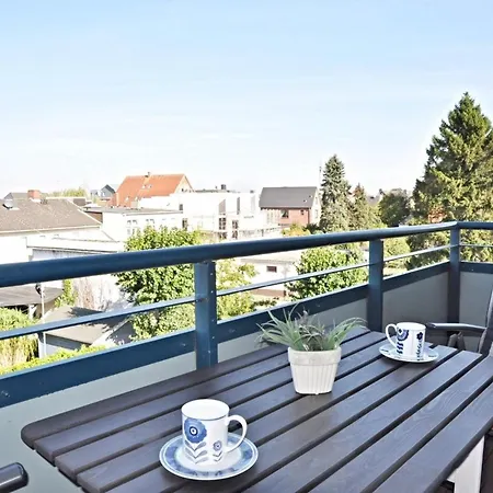 Probsteier Platz Kuestensegler Laboe