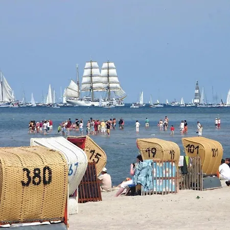 Probsteier Platz Kuestensegler * لابو